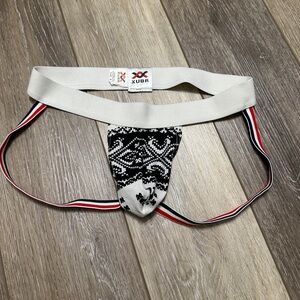 🖤 men’s underwear Size medium  95% Viscose 5% polyurethane. + Black one